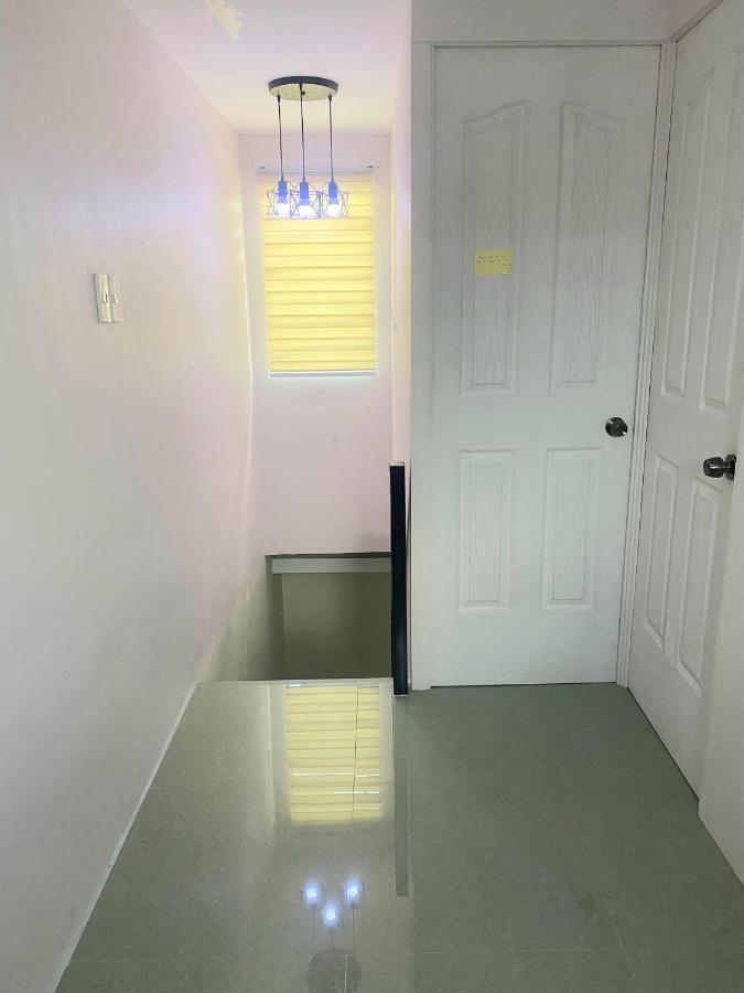 2 Bedroom Townhouse In Bacolod City Eksteriør bilde