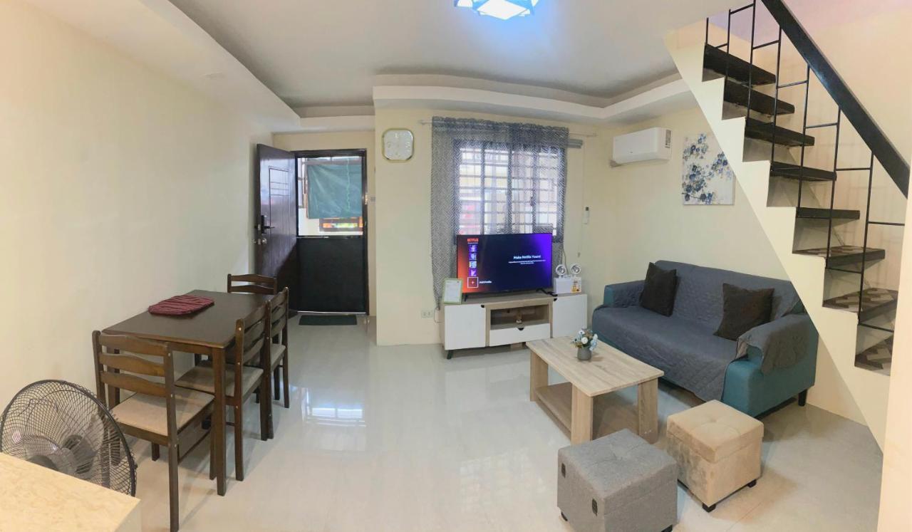 2 Bedroom Townhouse In Bacolod City Eksteriør bilde